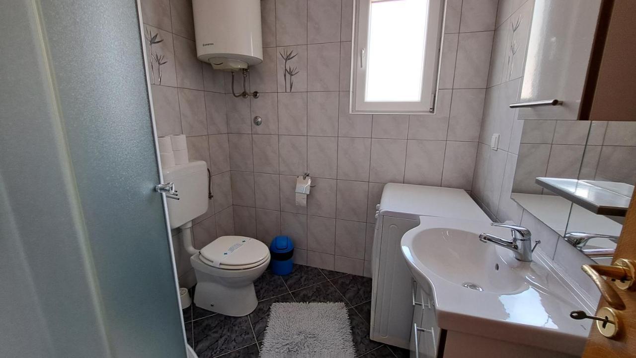 Cozy Apartments Baska Екстериор снимка