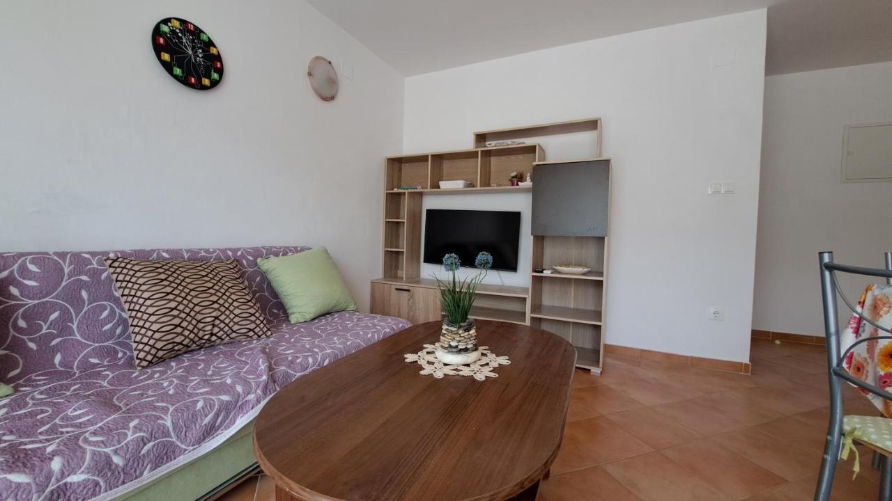 Cozy Apartments Baska Екстериор снимка
