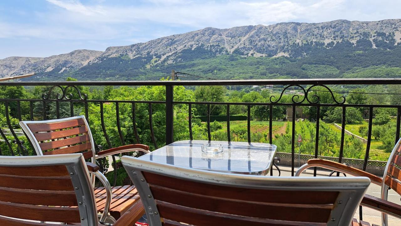 Cozy Apartments Baska Екстериор снимка