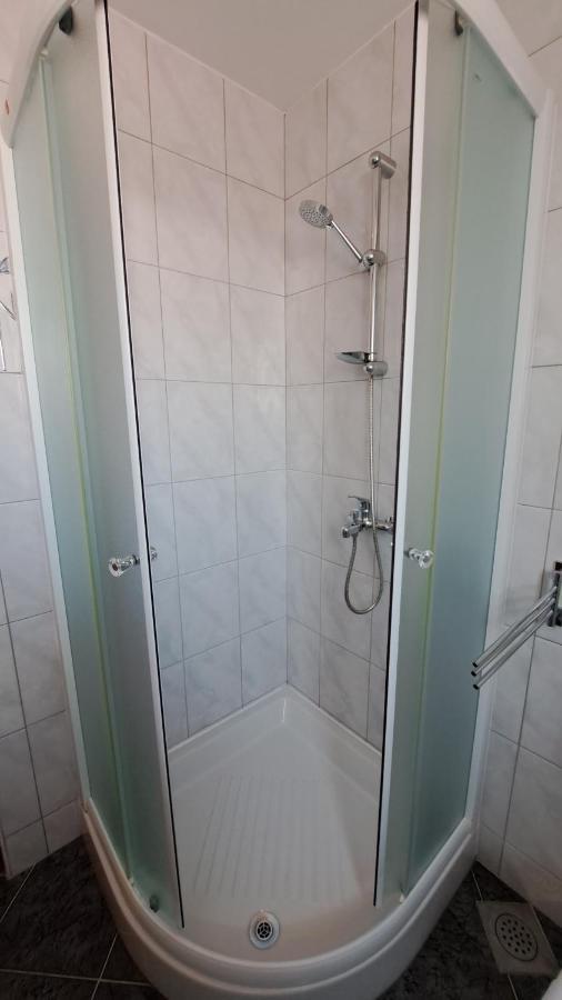 Cozy Apartments Baska Екстериор снимка