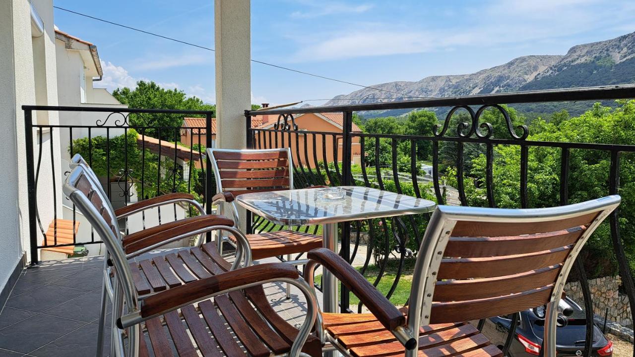 Cozy Apartments Baska Екстериор снимка